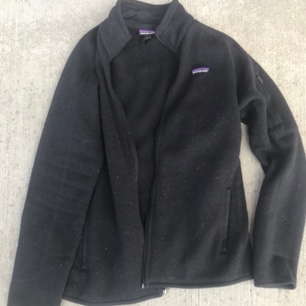 Patagonia fleece/sweater zip-up